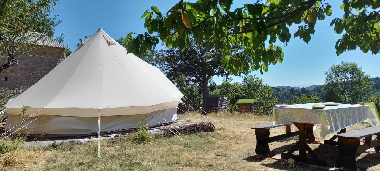 Les Soleillas Pour Votre Zen'Ittude Chalencon Exterior photo